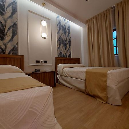 Hotel Internacional บัวโนสไอเรส ภายนอก รูปภาพ