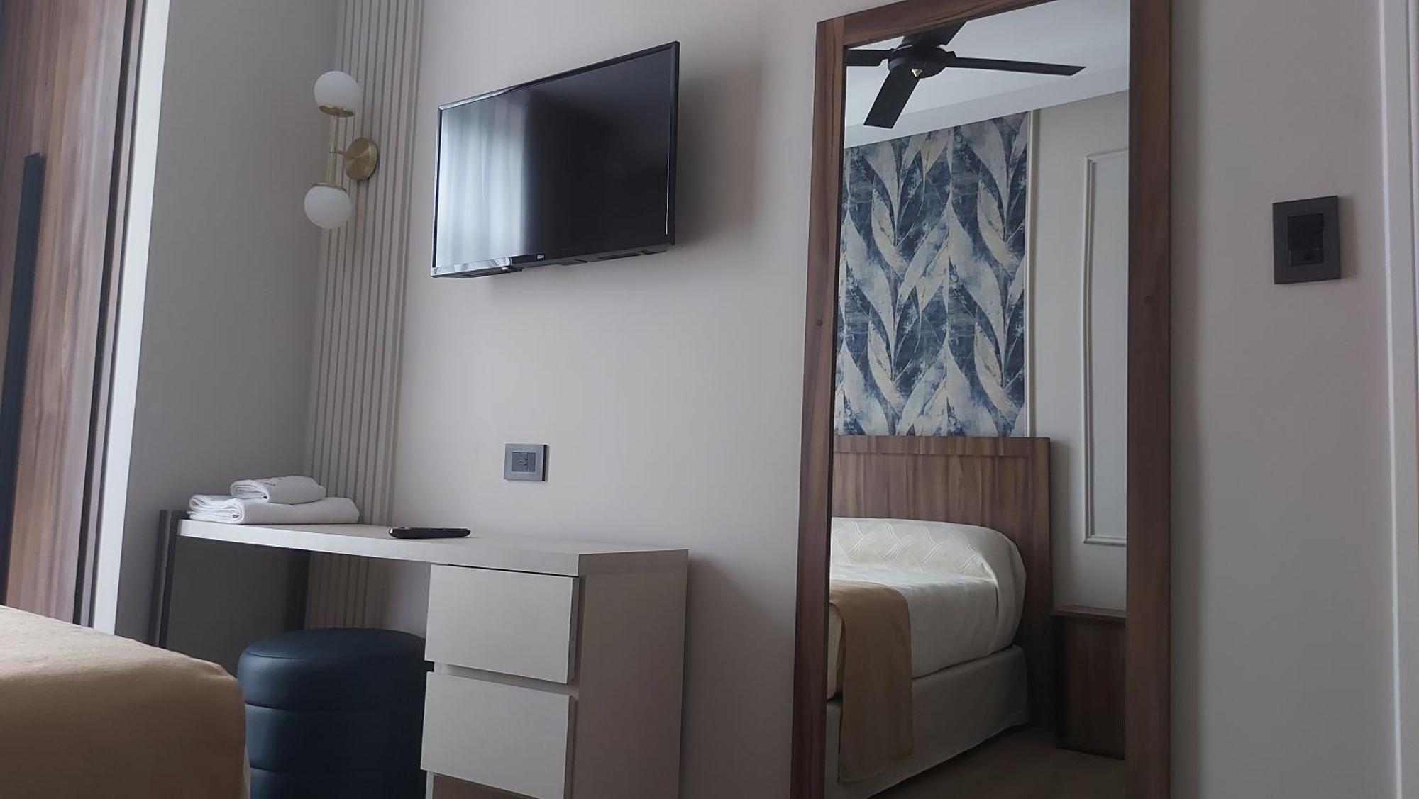 Hotel Internacional บัวโนสไอเรส ภายนอก รูปภาพ