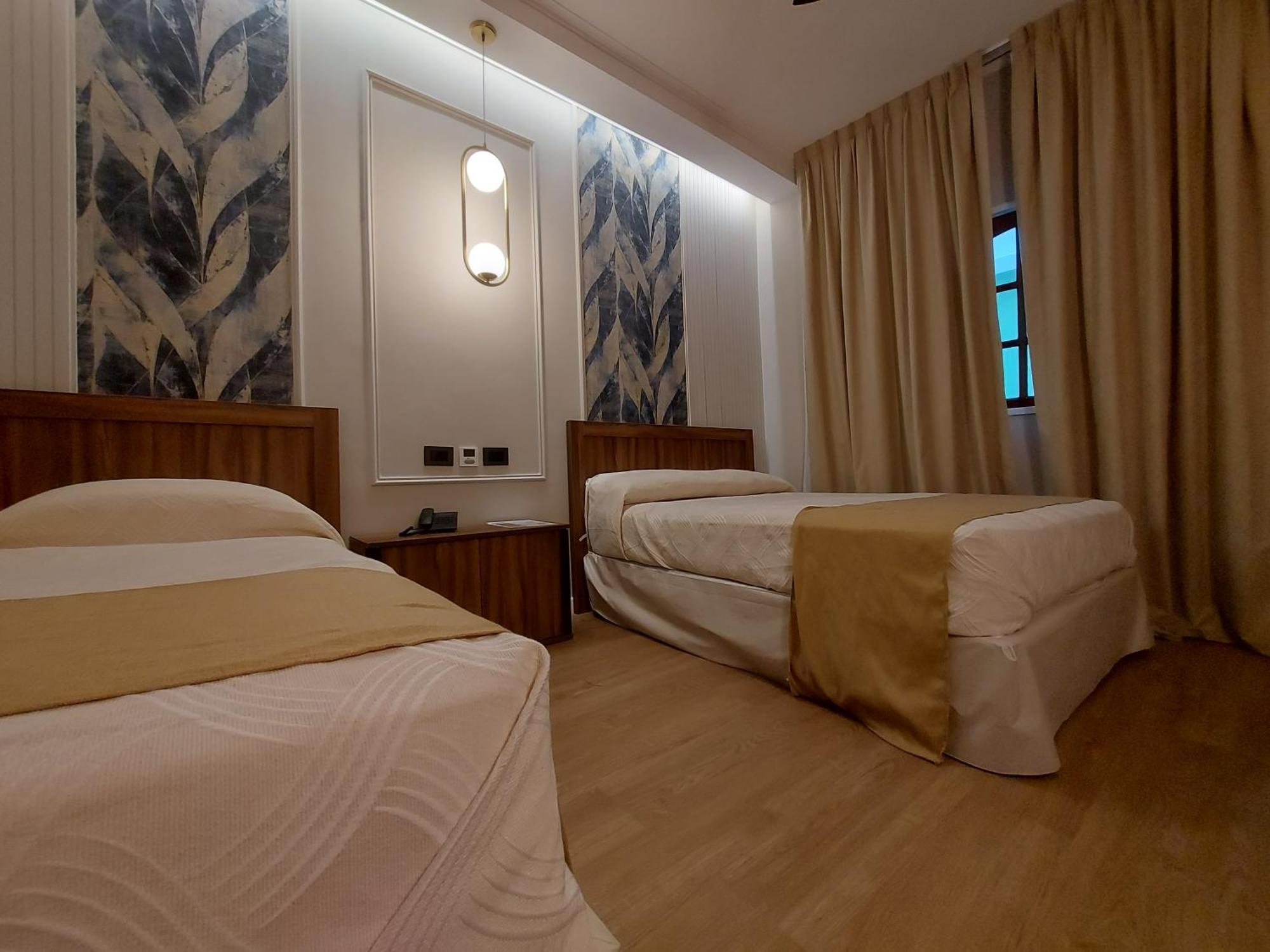 Hotel Internacional บัวโนสไอเรส ภายนอก รูปภาพ