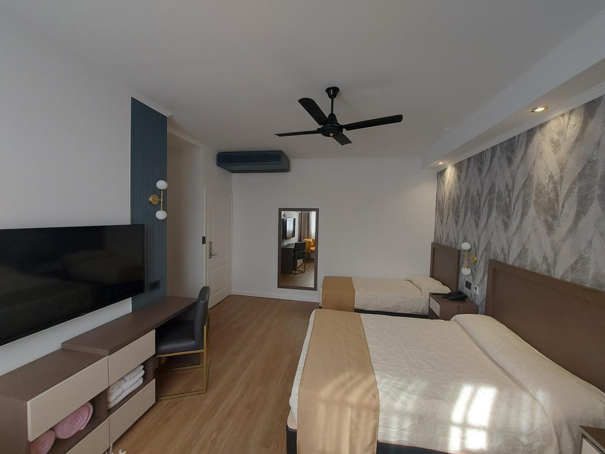 Hotel Internacional บัวโนสไอเรส ภายนอก รูปภาพ