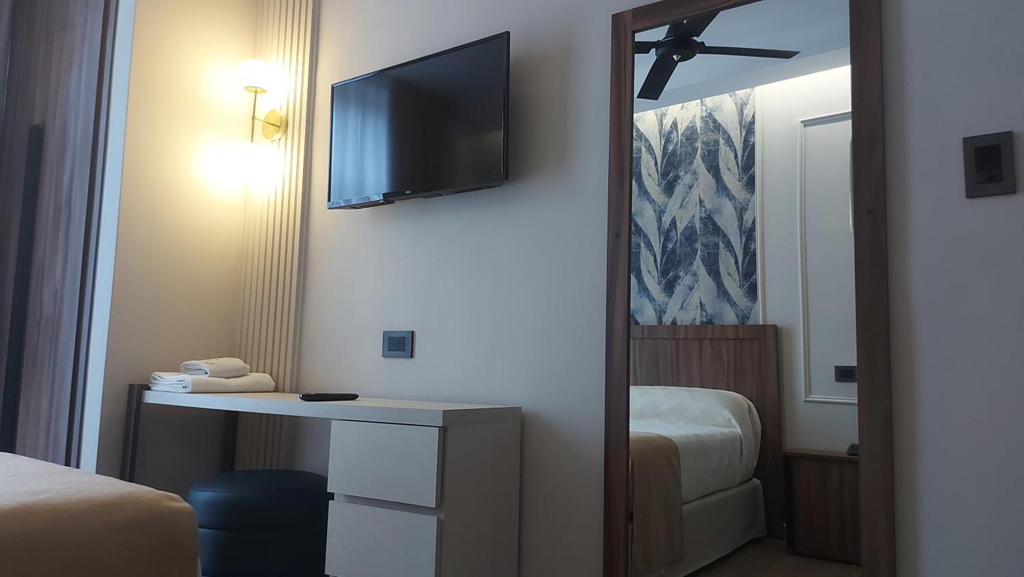 Hotel Internacional บัวโนสไอเรส ภายนอก รูปภาพ